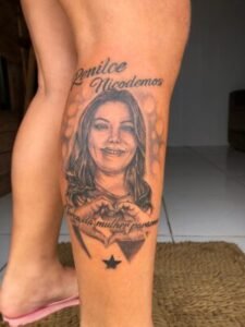 Tutagem com rosto de Renilce Nicodemos