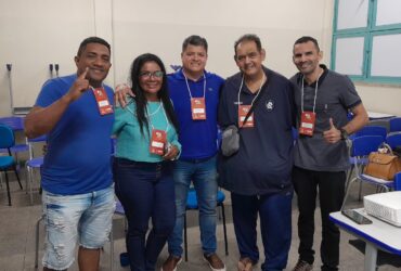 Conselheiros Tutelares eleitos no Distrito do Guamá, o maior de Belém, posam para foto no término de mais um processo eleitoral na capital paraense.