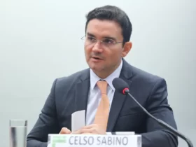 Ministro do Turismo Celso Sabino