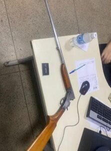 Arma utilizada para matar um cachorro no Moju foi uma espingarda.