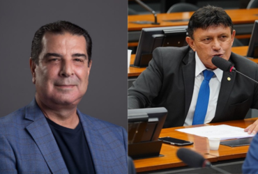 Dois políticos vestidos formalmente