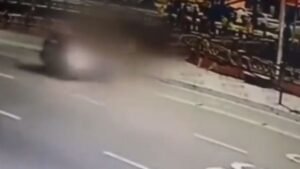 Atropelamento em uma rua deserta