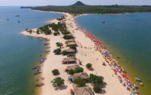 Praia de Alter do Chão localizada no Pará.