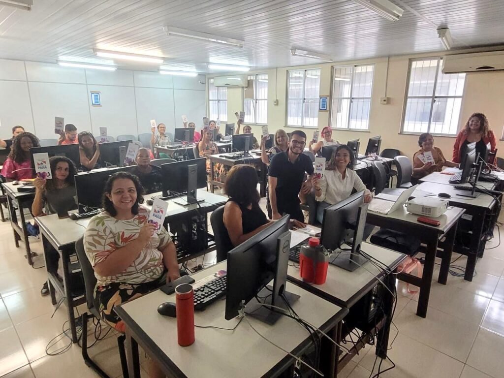 Mulheres em sala de aula