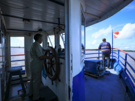 Imagem do barco que faz a linha belém-mosqueiro