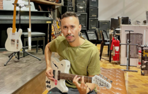 Guitarrista Amon Cruz em São Paulo