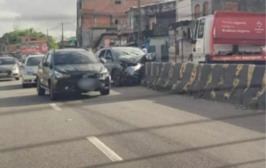Acidente com carro em Belém