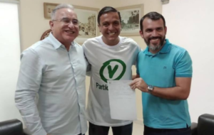Pré-candidatos do PT em Belém reagem à filiação do vereador Moa Moraes ao PV