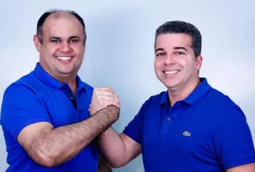 À esquerda, Jairo Holanda, e à direita Alexandre Siqueira - vice e prefeito de Tucuruí, no Pará.