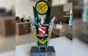 Troféu do torneio de polo aquático