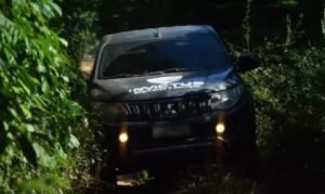 Caminhonete L200 Triton