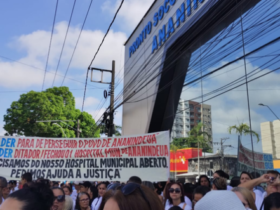 Protesto em frente ao Pronto-Socorro de Ananindeua