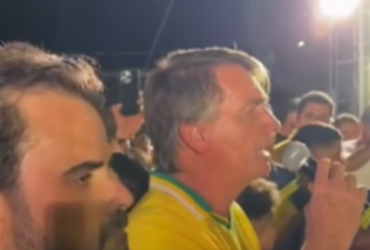 Bolsonaro e o deputado estadual Toni Cunha, em Marabá