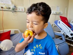 Yan Vinicius é fã de frutas e bebe água constantemente