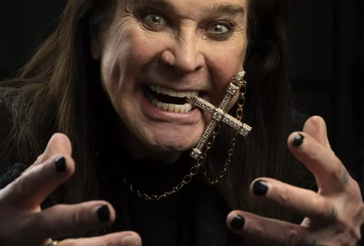 Ozzy Osbourne, 71 anos, foi recentemente diagnosticado com doença de Parkinson. Seu novo álbum, "Ordinary Man", será lançado em 21 de fevereiro. (Mel Melcon / Los Angeles Times)