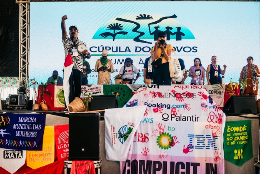 Cúpula dos Povos entrega documento com fortes críticas ao modelo de governança ambiental durante a COP 30, em Belém.
