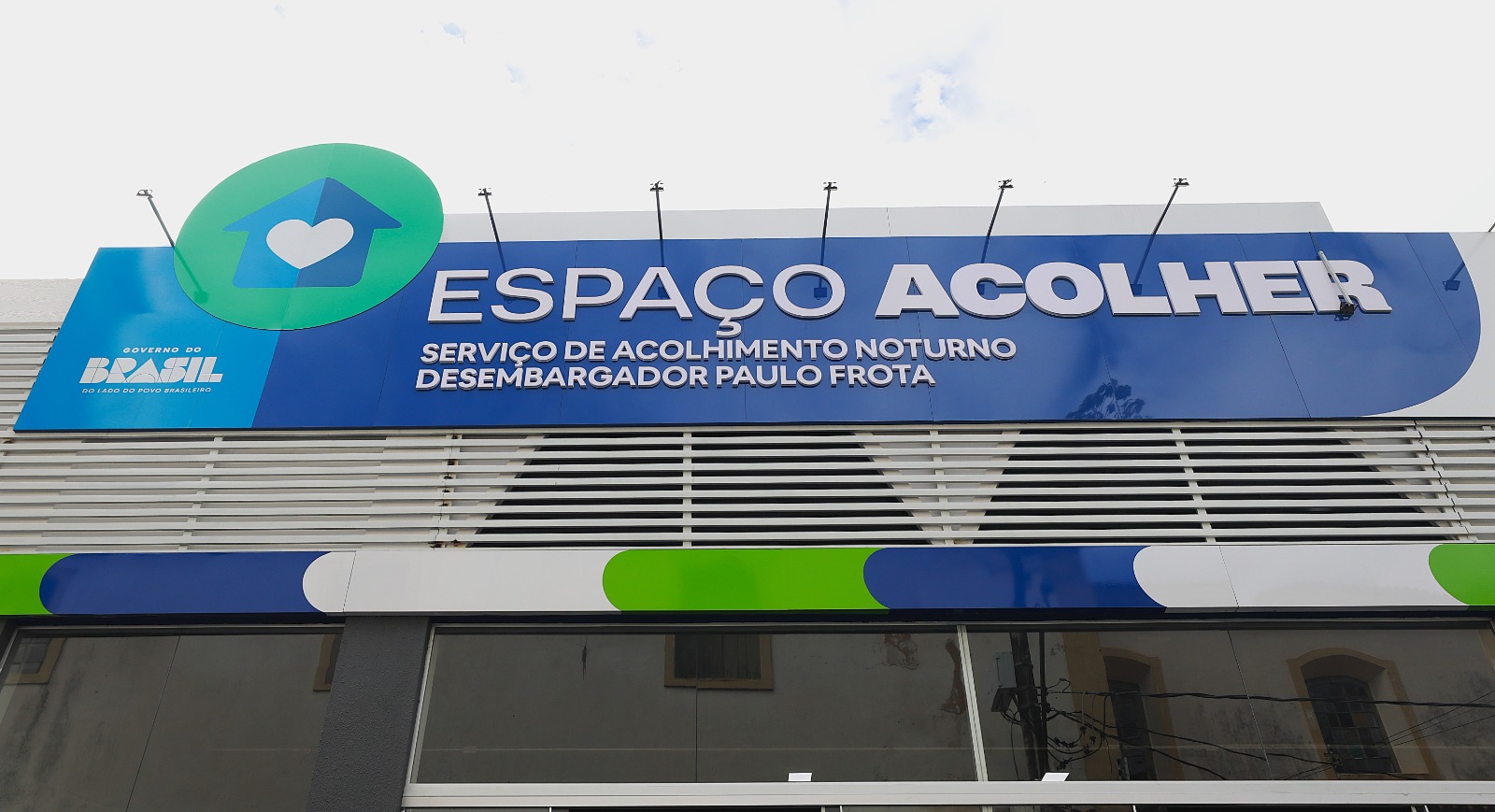 Fachada do espaço acolher