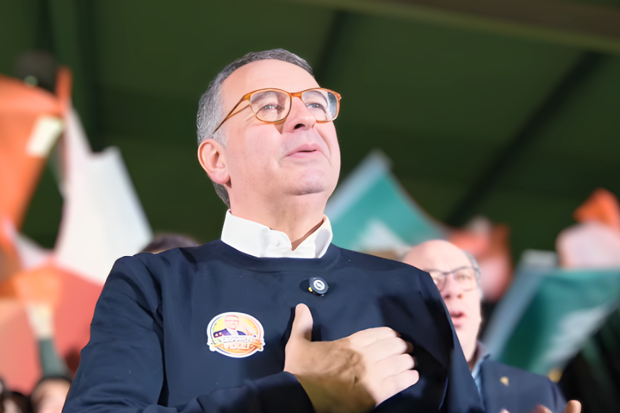 Na foto, António José Seguro, do Partido Socialista, novo presidente de Portugal,