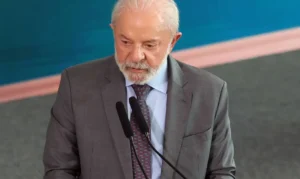 Presidente Lula discursando