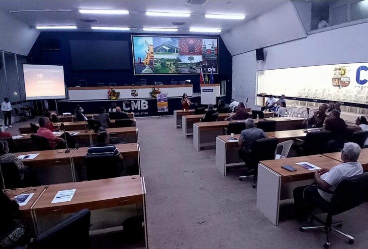 Câmara de Belém vai investigar planos de saúde no município.