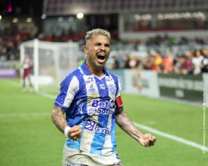 Marcinho se manifesta após rumor de interesse de clubes da Série B