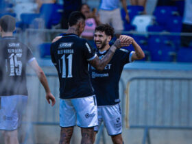 Com dois gols, Taliari exalta torcida e boa fase na chegada ao Remo