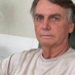 Jair Bolsonaro no quarto do hospital