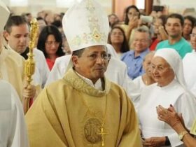 Dom Manoel de Oliveira Soares Filho, ex-bispo de Palmeira dos Índios, no Alagoas, assume região no Pará com apoio da CNBB.