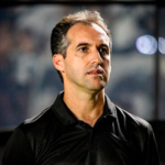 Técnico Léo Condé