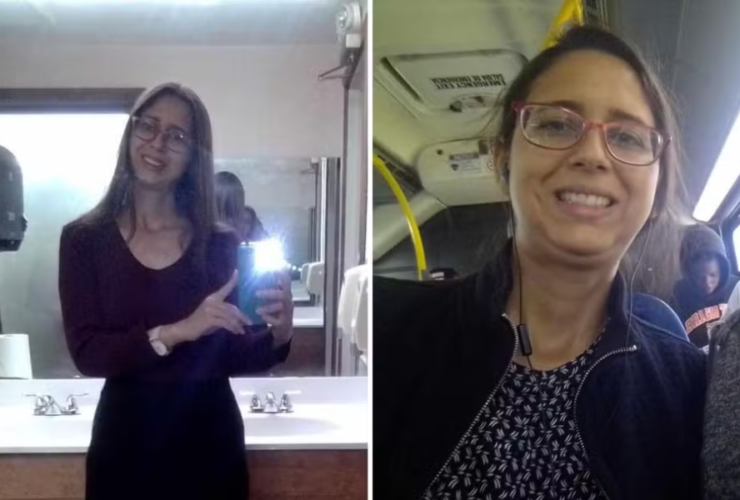 Tela dividida com duas imagens, do lado direito é uma selfie da vítima sorrindo sentada em um transporte público, ela usa óculos, um casaco preto e está de cabelo preso. Do lado esquerdo é uma selfie no espelho da vítima, que segura o celular vestindo uma sueter escuro e blusa preta, usando óculos.