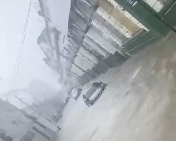 Ruas alagadas na Doca, em Belém