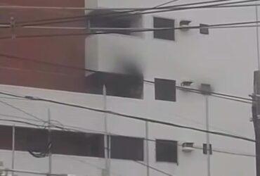Apartamento atingido pelo fogo