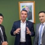 Candidatos perfilados em anúncio de candidatura