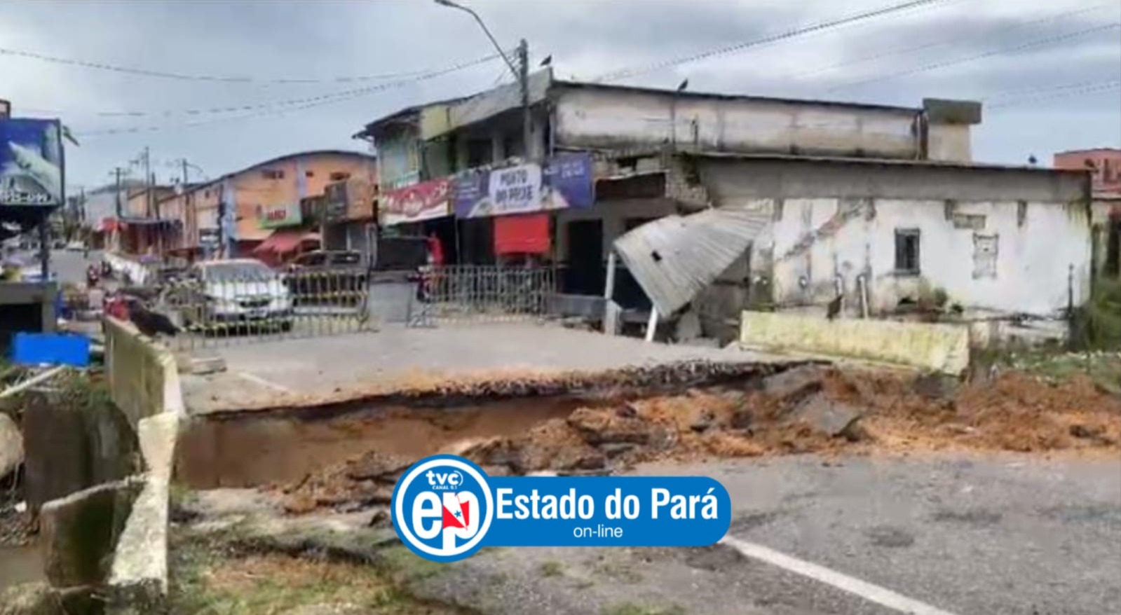 Rua danificada por fortes chuvas em Capitão Poço