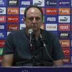 Rogério Ceni em entrevista coletiva no Mangueirão