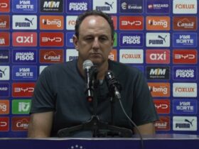 Rogério Ceni em entrevista coletiva no Mangueirão