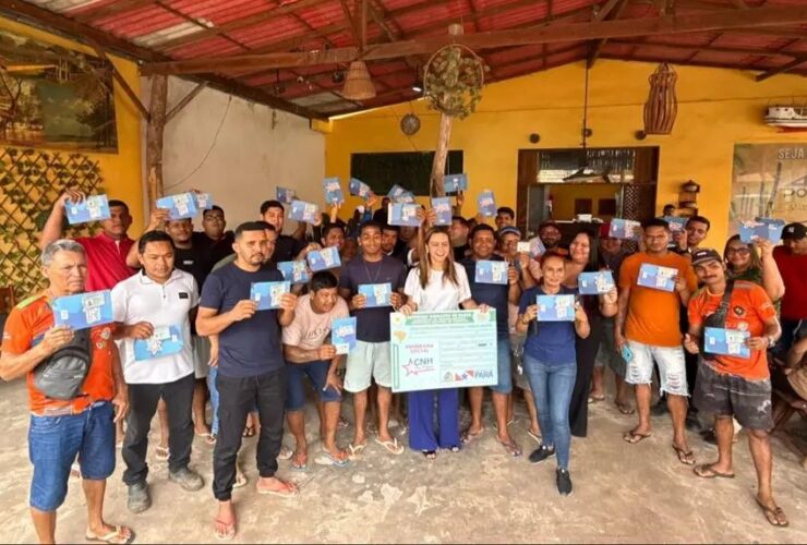 Imagens da emissão de CNH gratuita em Cotijuba.