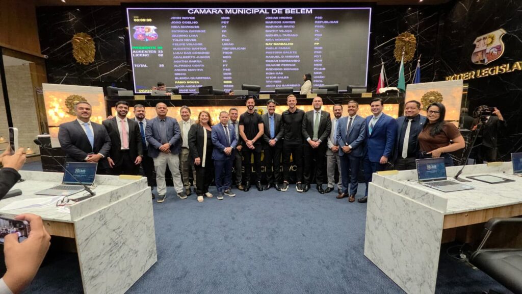 Marcelo Rangel e Klaus recebem título de Cidadão de Belém; goleiro ganha o Brasão D’Armas