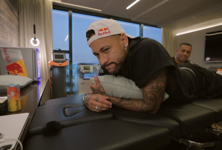 Neymar se recuperando de lesão