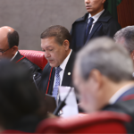 Ministros do TSE reunindo.