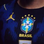 Parceria inédita leva o símbolo Jumpman ao uniforme do Brasil e mistura futebol, cultura e tecnologia em novo modelo que estreia ainda neste mês