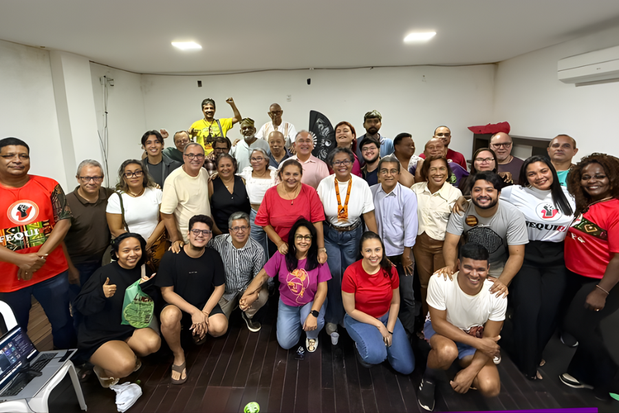 Participantes de encontro do Psol em Belém