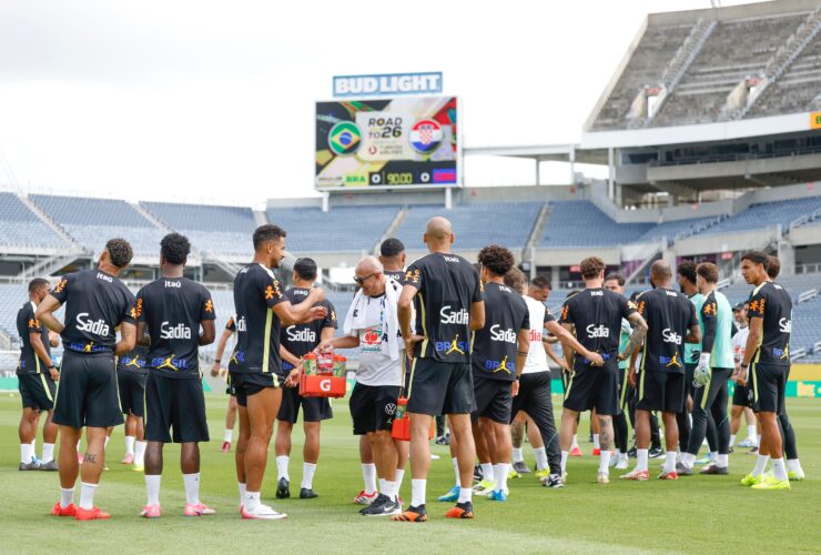 No Camping World Stadium, palco de Brasil x Croácia, Seleção finalizou a preparação para o amistoso.
