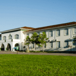 Fachada da Universidade Federal Rural da Amazônia (UFRA)