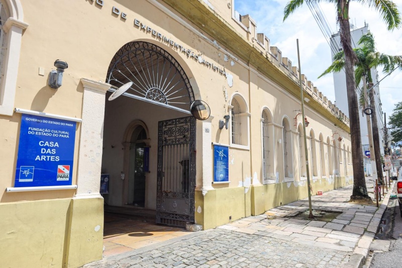 Fachada da casa das artes em Belém