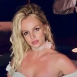 Um representante da cantora informou que ela foi voluntariamente até a instituição para buscar tratamento.