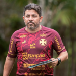 Robson Melo cobra equilíbrio da Tuna na Série D após revés para o Águia