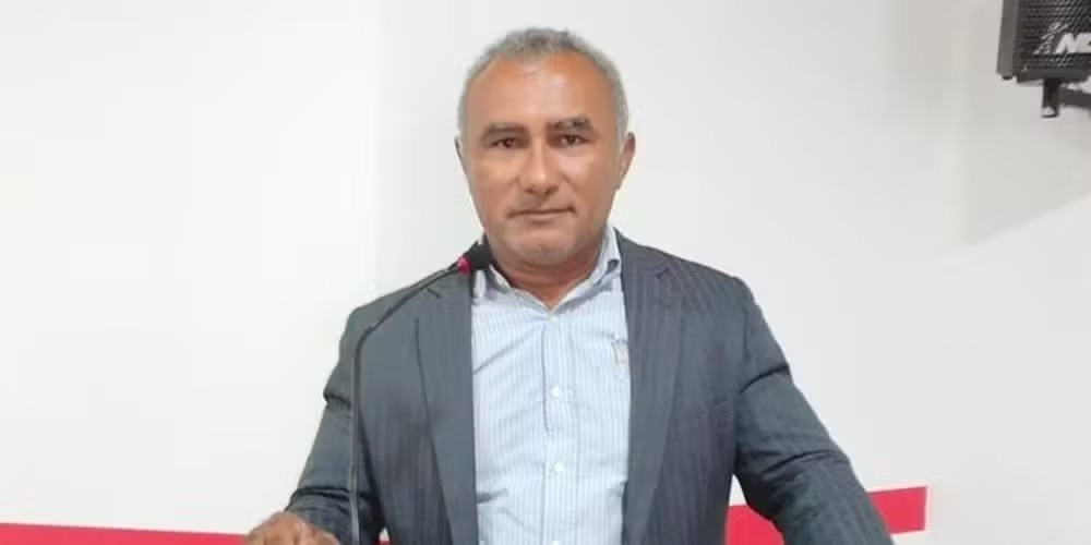 Dênio Bráulio foi assassinado a tiros.