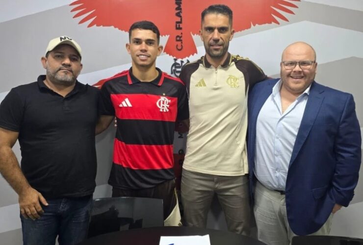 Tuma detalha venda de Pedro Henrique e anuncia parceria entre Paysandu e Flamengo