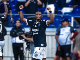 Na lanterna, Leão precisa pontuar jogando fora de casa.